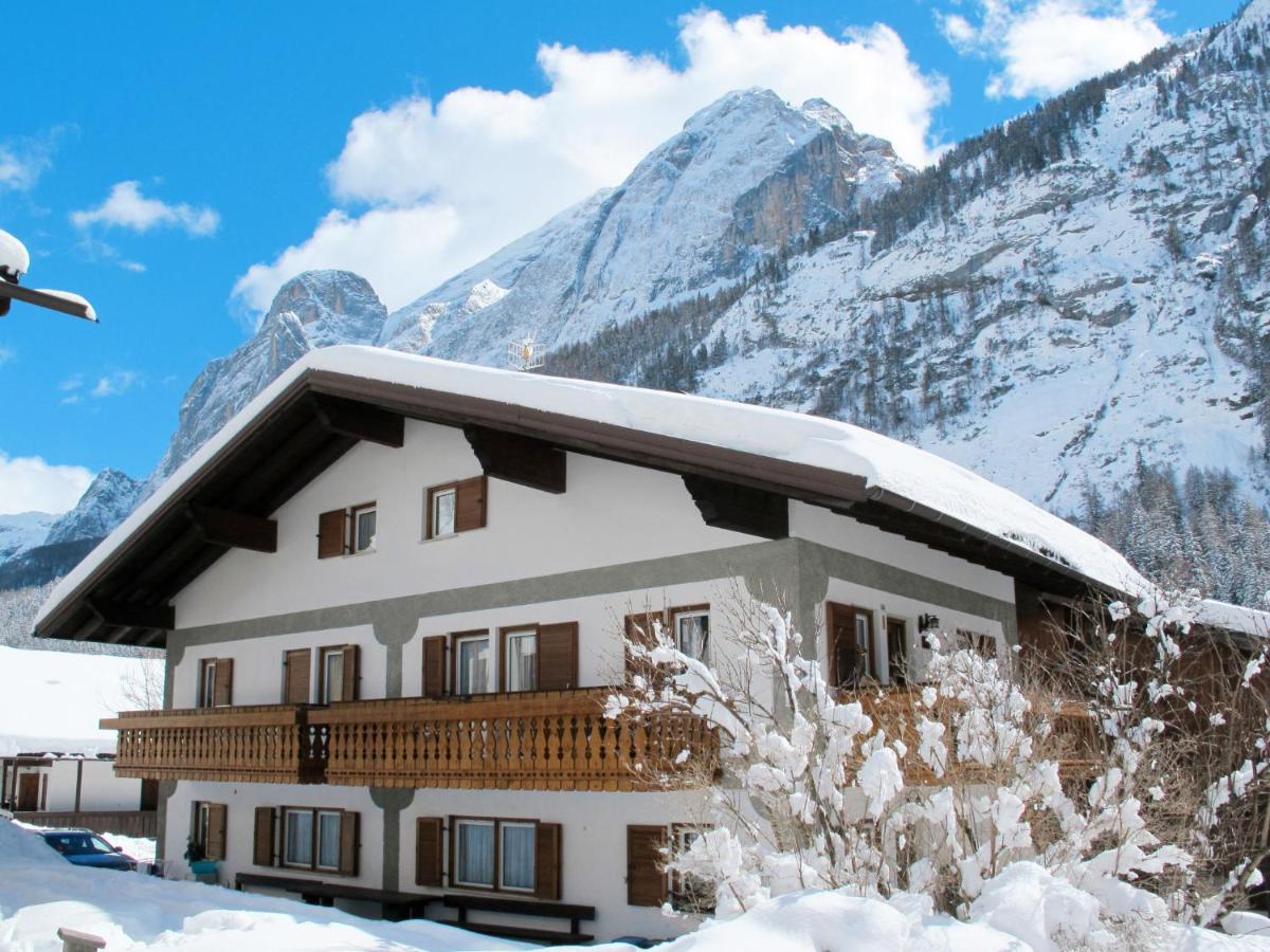 Locazione Turistica Cesa Micheluzzi - Czi712 Apartment Пениа Екстериор снимка